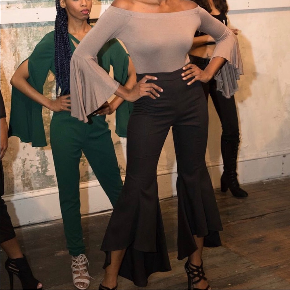 Bell bottom pants